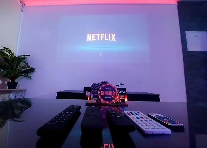 Cinema A Domicile